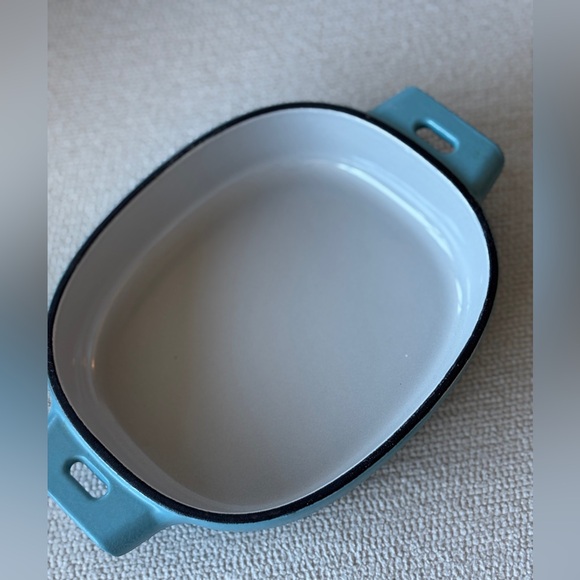 Pampered Chef Blue Enameled Cast Iron Baker 1qt - 32oz - New - Picture 7 of 8